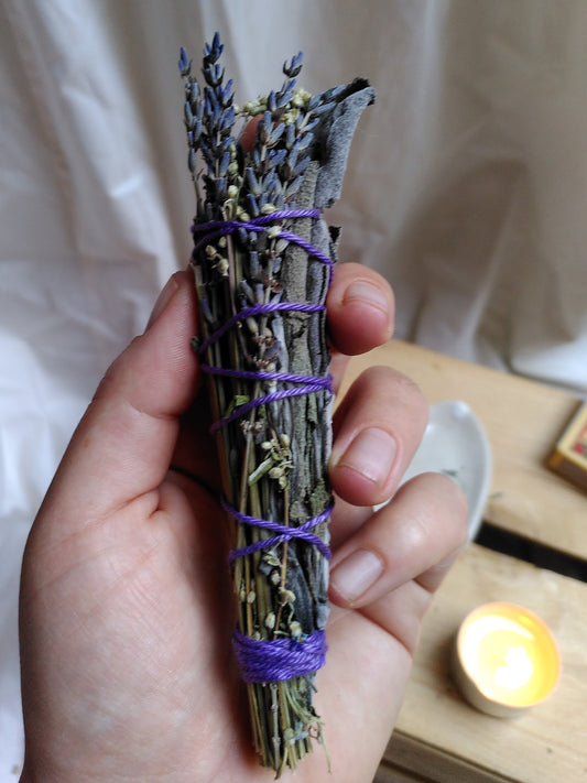 Smoke Wand // Lavender, Sage & Mugwort