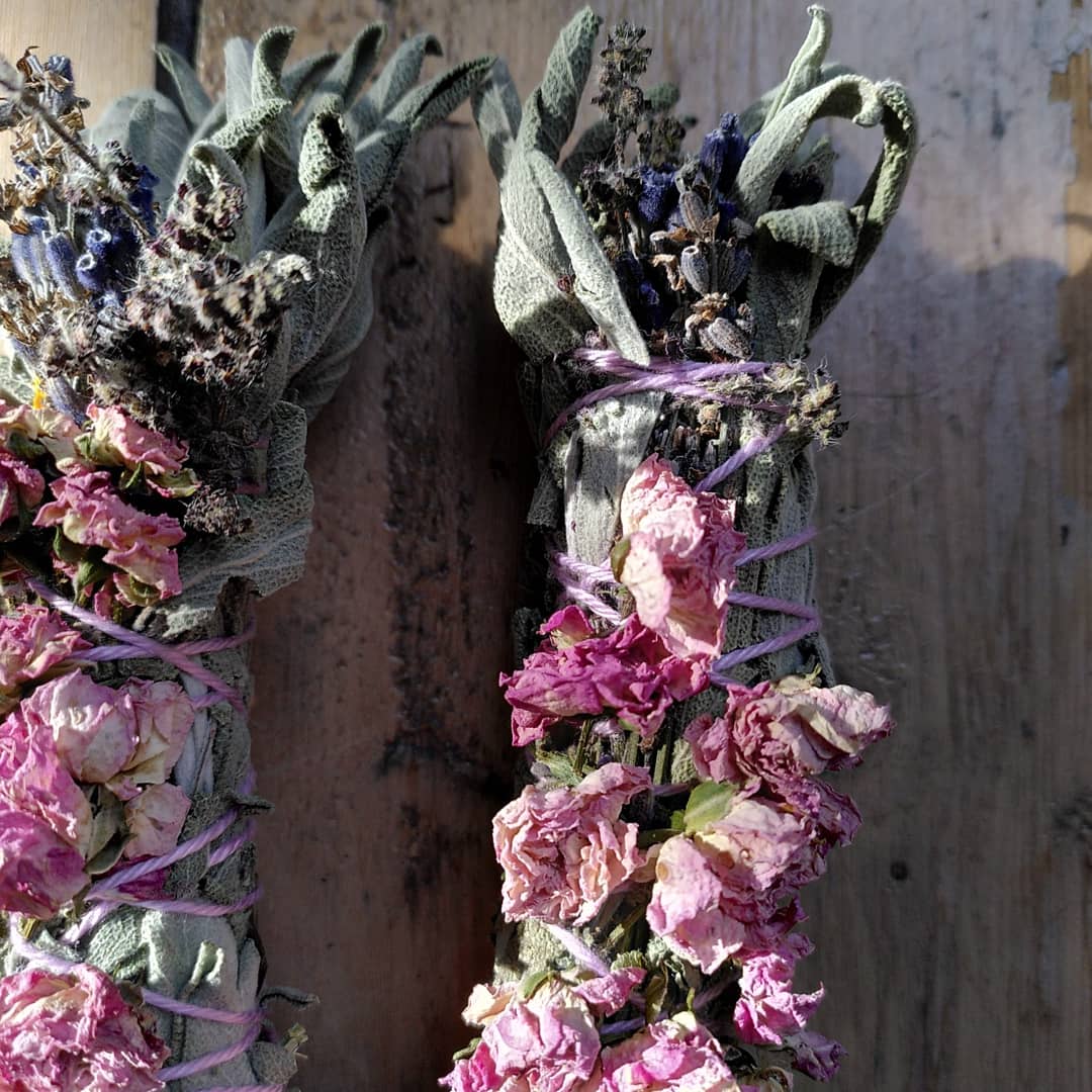Flower Smoke Wand // Soften