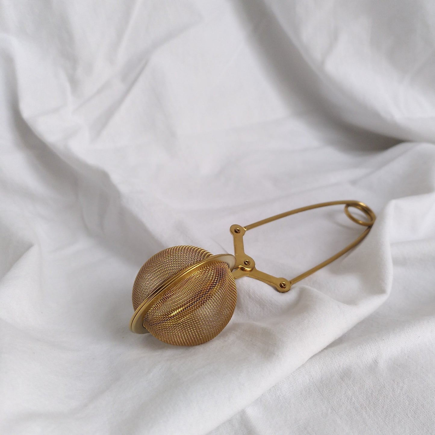 Tea tongs gold
