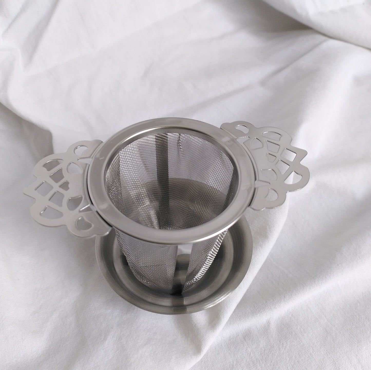 Tea strainer silver
